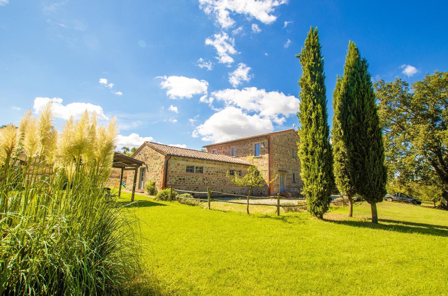 Casale Del Conte Villa *